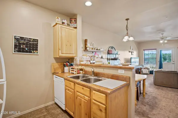 2347 QUARTER HORSE Trail #226, Overgaard, AZ 85933