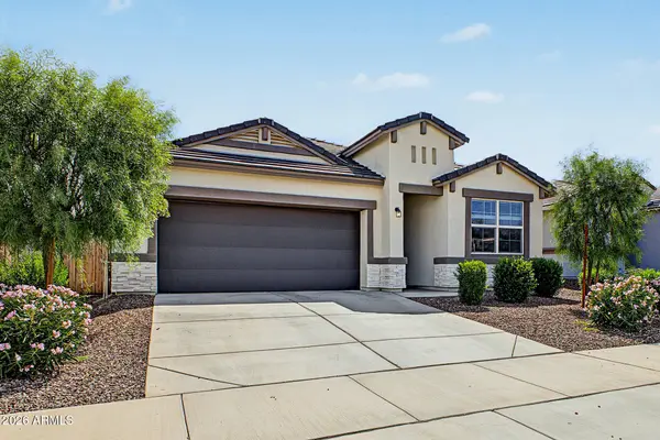18641 W DESERT HOLLOW Drive, Wittmann, AZ 85361
