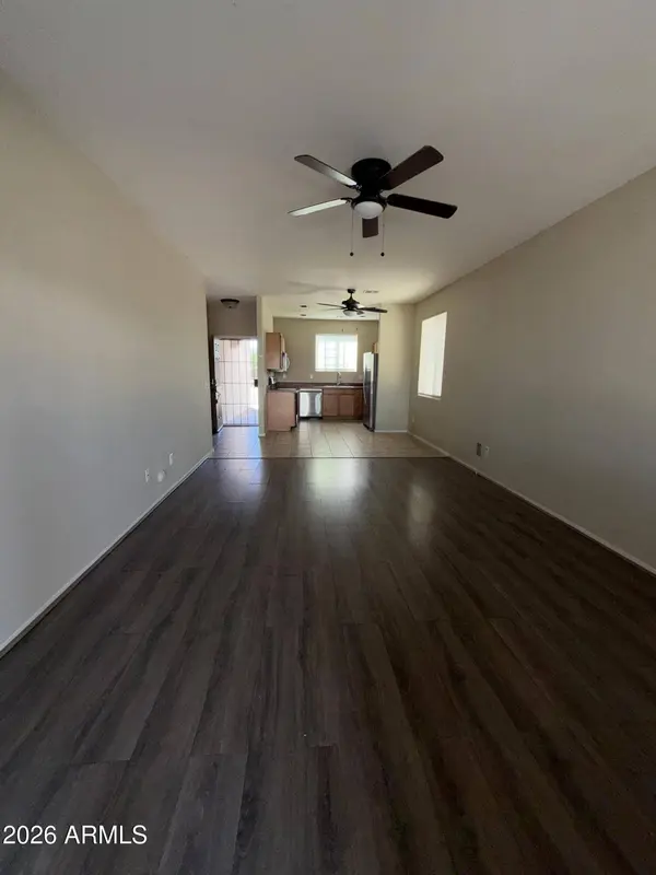 44192 W GRIFFIS Drive, Maricopa, AZ 85138