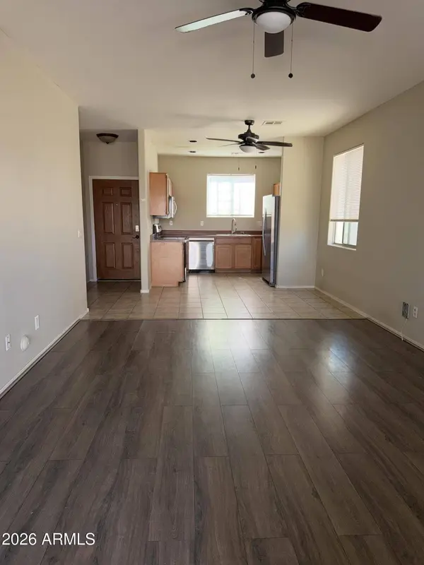 44192 W GRIFFIS Drive, Maricopa, AZ 85138