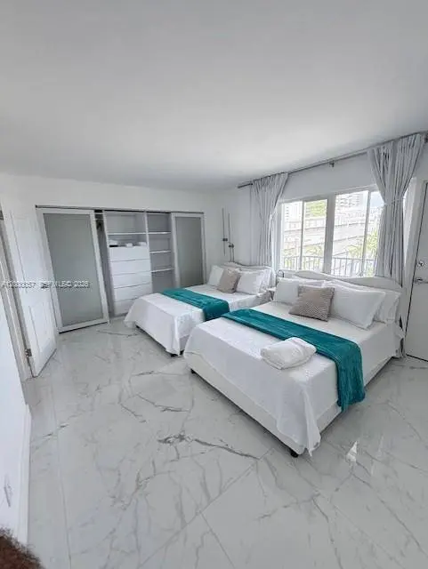 1100 Alton RD #5B, Miami Beach, FL 33139