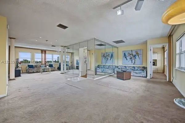 215 SE 3rd Ave #501B