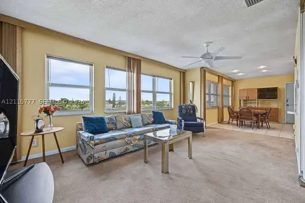 215 SE 3rd Ave #501B, Hallandale Beach, FL 33009
