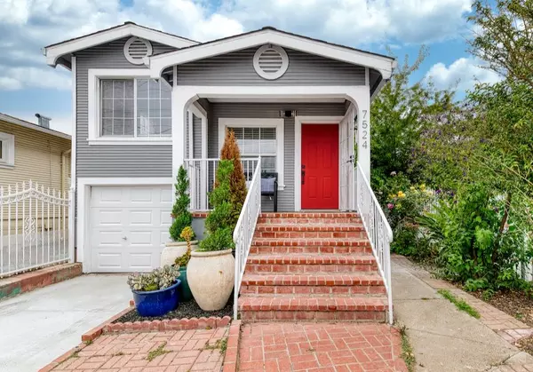 ON MARKET TODAY - 7524 Halliday Avenue, Oakland