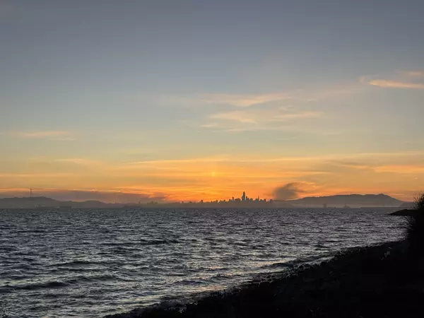 Gorgeous Bay Area sunsets...