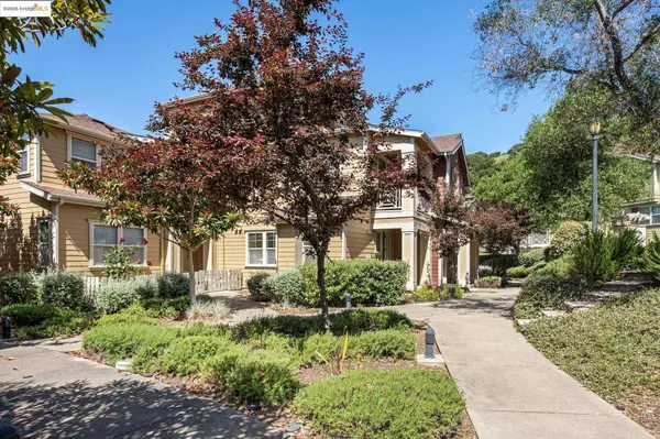 6132 Old Quarry Loop, Oakland, CA 94605