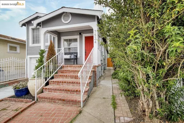 7524 Halliday Ave, Oakland, CA 94605