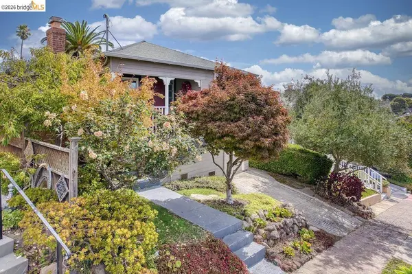 1722 Santa Clara St, Richmond, CA 94804