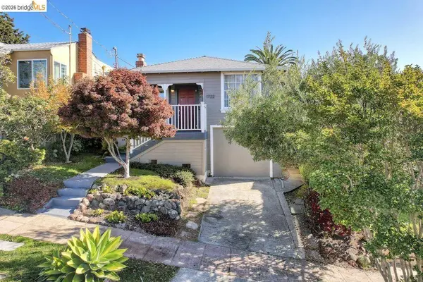 1722 Santa Clara St, Richmond, CA 94804
