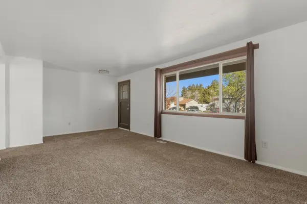 6618 S DIXIE DR, West Jordan, UT 84084