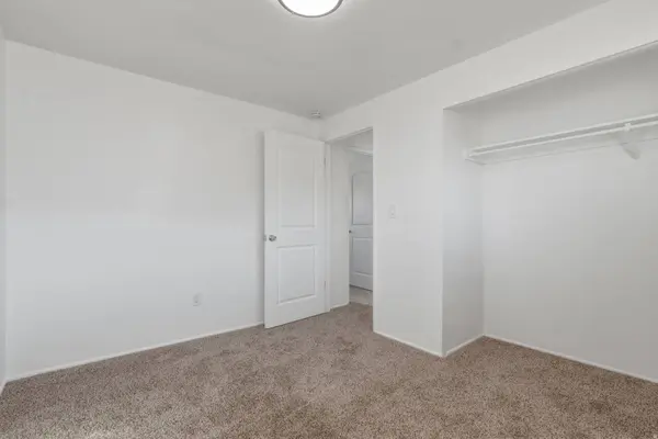 6618 S DIXIE DR, West Jordan, UT 84084