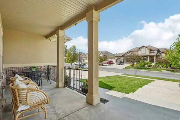 5939 W BIRCH WATER LN S, West Jordan, UT 84081