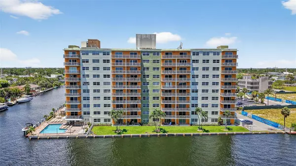 2900 NE 30th St #K8, Fort Lauderdale, FL 33306