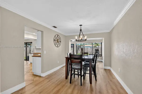 12311 NW 29th St, Sunrise, FL 33323