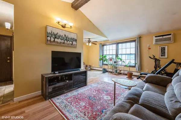 811 Smetana RD #8, Hopkins, MN 55343