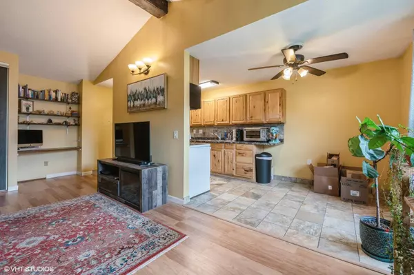 811 Smetana RD #8, Hopkins, MN 55343