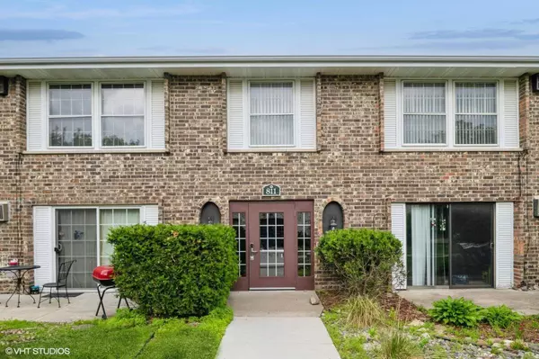 811 Smetana RD #8, Hopkins, MN 55343