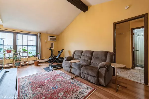 811 Smetana RD #8, Hopkins, MN 55343