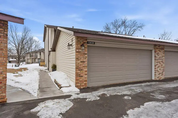 13638 Heather Hills DR, Burnsville, MN 55337
