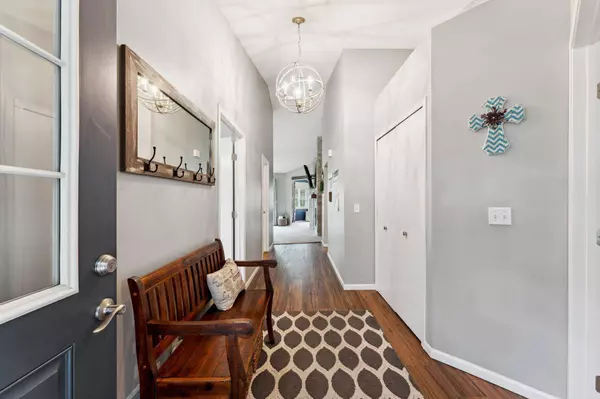 1711 121st LN NW, Coon Rapids, MN 55448