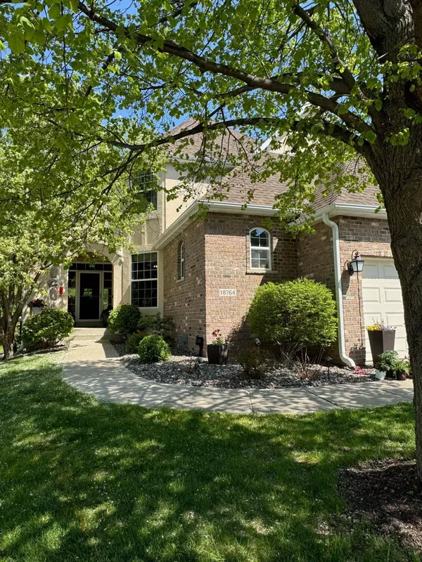 18764 Farmstead CIR, Eden Prairie, MN 55347