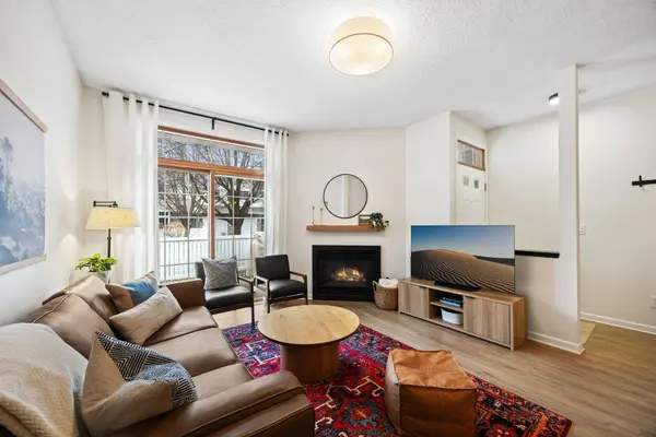 8411 Kimball DR, Eden Prairie, MN 55347