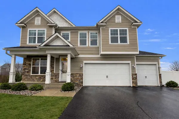 3857 Dakota CT, Chaska, MN 55318