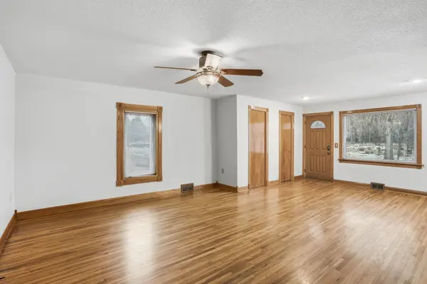 900 Greenvale AVE W, Northfield, MN 55057