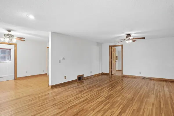 900 Greenvale AVE W, Northfield, MN 55057