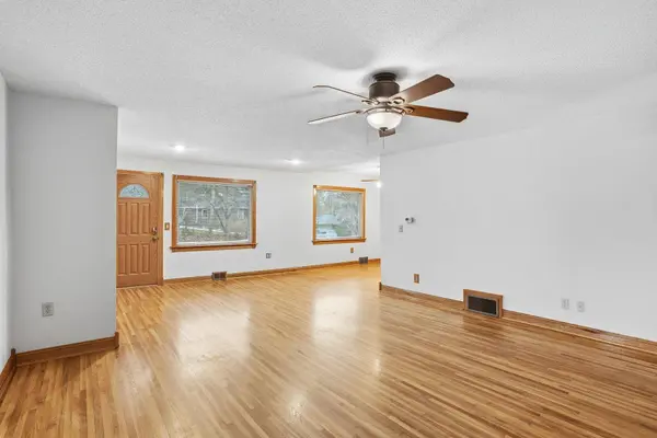 900 Greenvale AVE W, Northfield, MN 55057