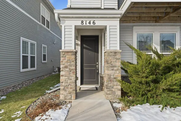 8146 Balsam LN N, Osseo, MN 55369