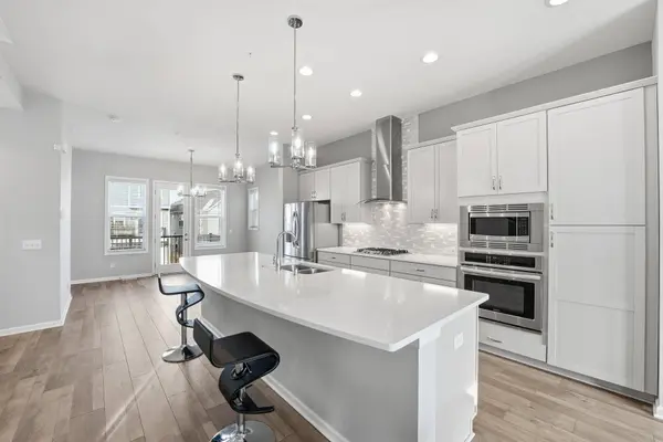 8146 Balsam LN N, Osseo, MN 55369