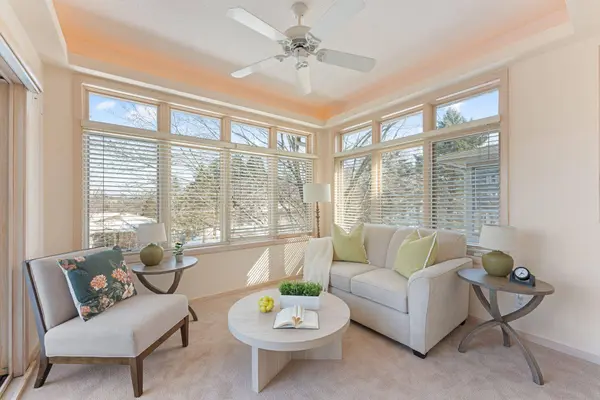 8945 Hilloway RD, Eden Prairie, MN 55347