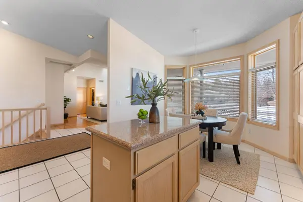 8945 Hilloway RD, Eden Prairie, MN 55347
