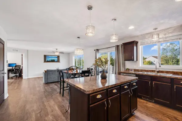 19697 Deerbrooke PATH, Farmington, MN 55024