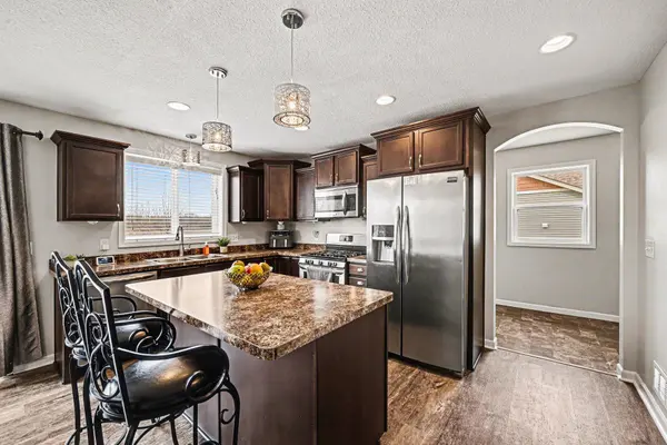 19697 Deerbrooke PATH, Farmington, MN 55024