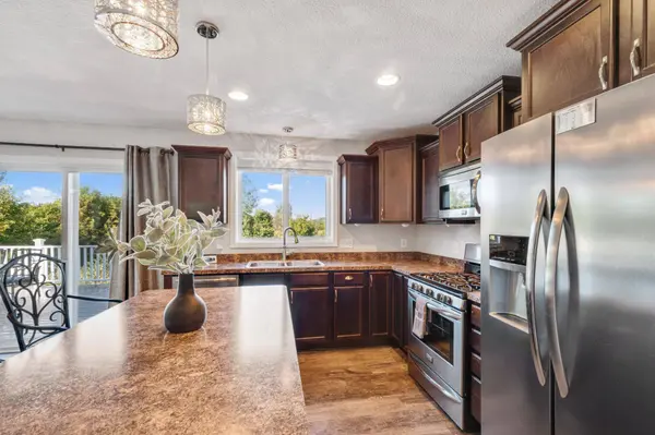 19697 Deerbrooke PATH, Farmington, MN 55024