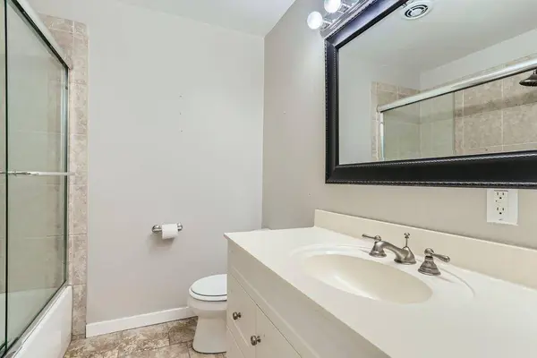 380 Ramsey ST #6B, Saint Paul, MN 55102