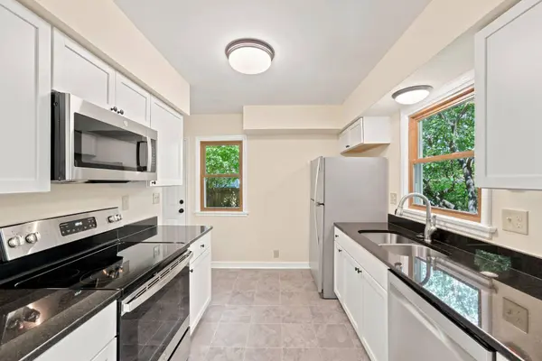 601 Iowa AVE E, Saint Paul, MN 55130
