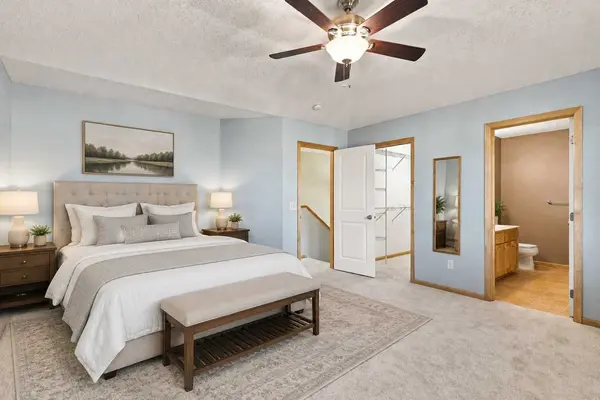 1801 Foothill TRL, Shakopee, MN 55379