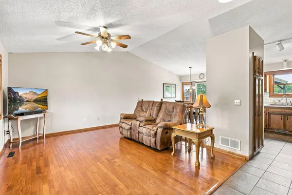 17314 Greentree PATH, Lakeville, MN 55044