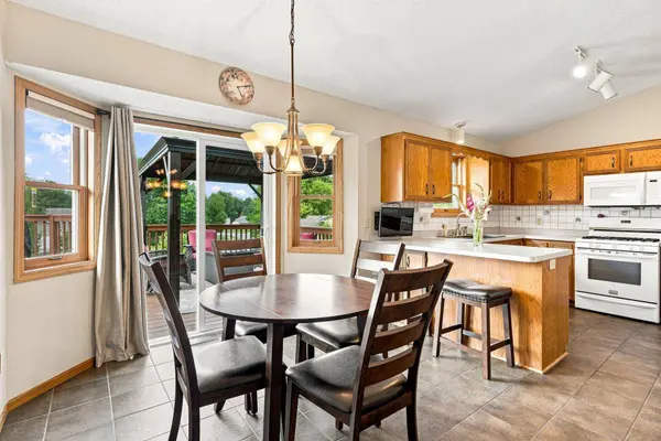 17314 Greentree PATH, Lakeville, MN 55044