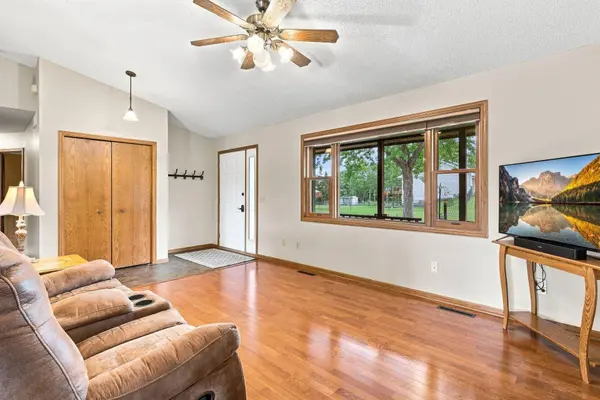 17314 Greentree PATH, Lakeville, MN 55044