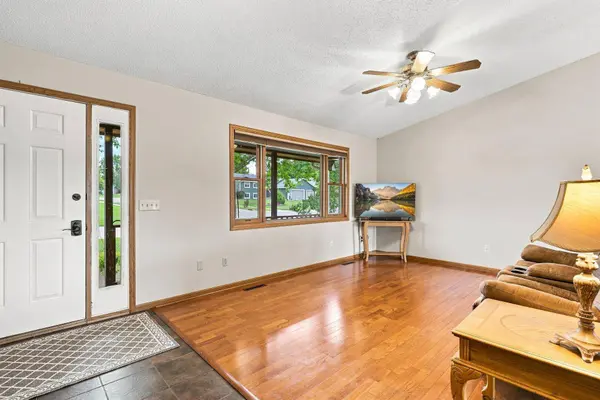17314 Greentree PATH, Lakeville, MN 55044