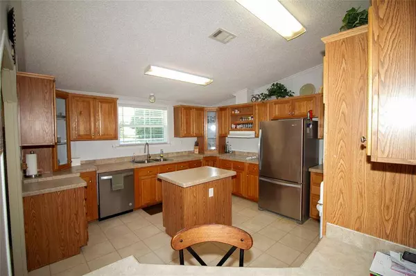 161 S Cloverleaf Drive, Haughton, LA 71037