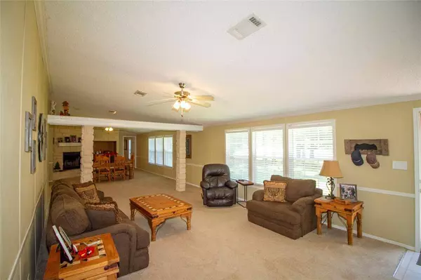 161 S Cloverleaf Drive, Haughton, LA 71037