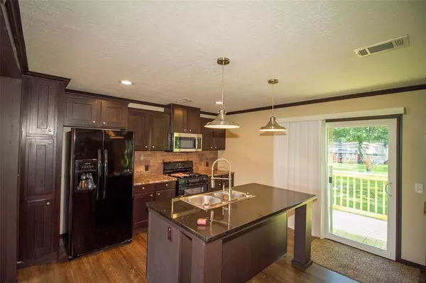 123 Ballpark Street, Sarepta, LA 71071