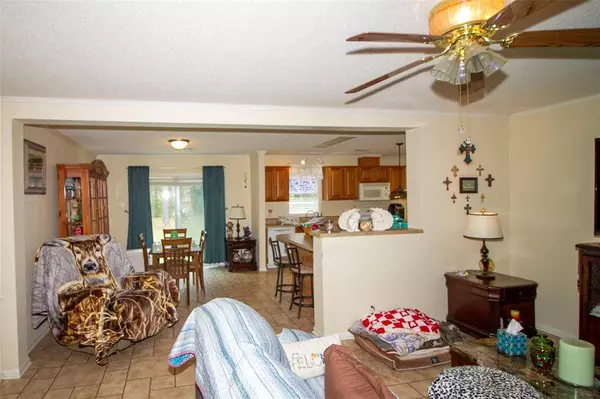 1301 Bar G Road, Shreveport, LA 71107