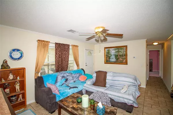 1301 Bar G Road, Shreveport, LA 71107