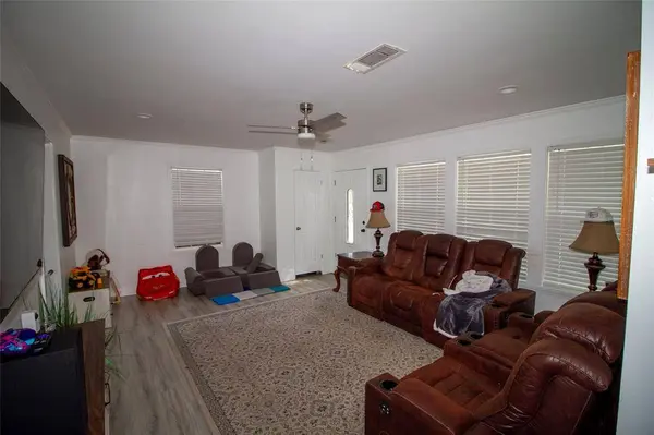1529 Debra Street, Bossier City, LA 71111
